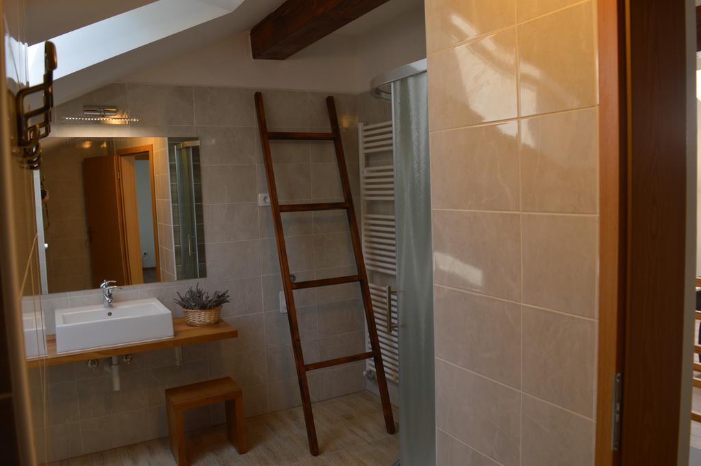 Holiday Home Jelovcerjeva Idrija pri Baci Buitenkant foto