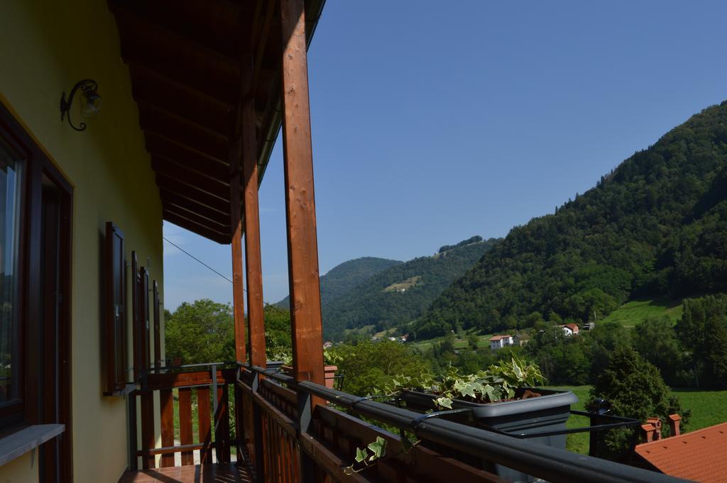 Holiday Home Jelovcerjeva Idrija pri Baci Buitenkant foto